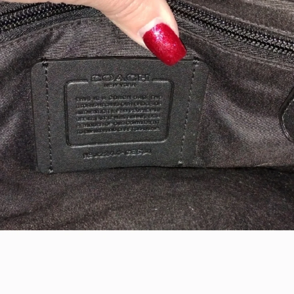 Coach Signature Messanger/map Bag - Picture 3 of 7